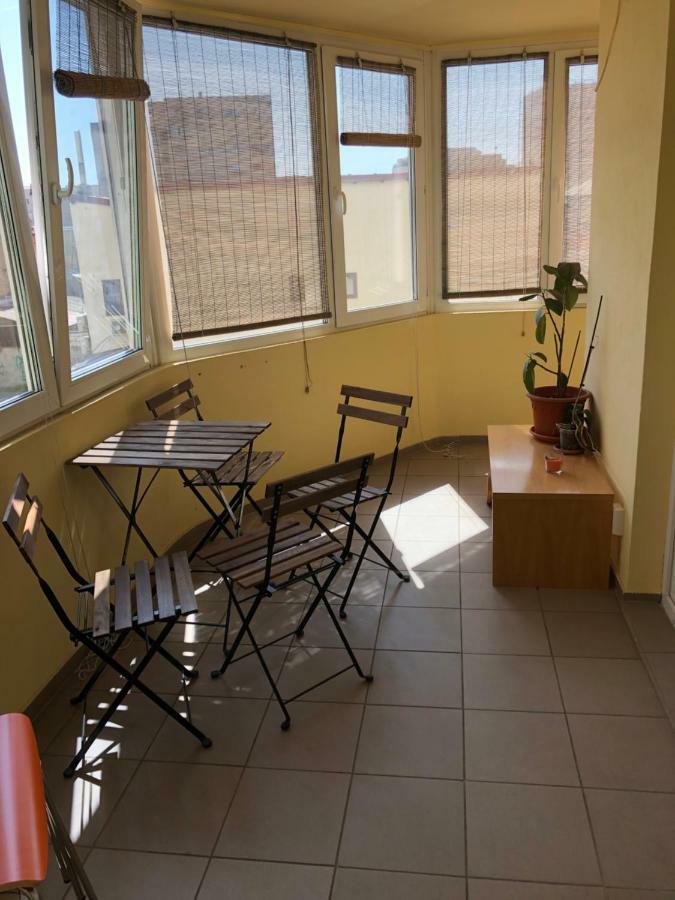 Green Apartment With Terrace 12 Бухарест Екстер'єр фото
